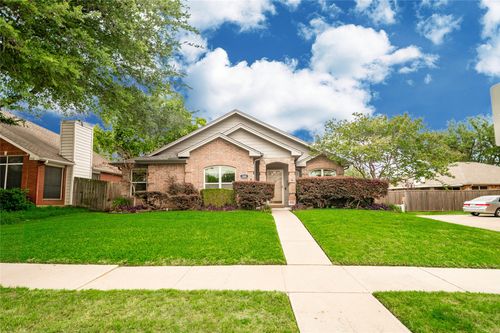 804 Lake Bluff Dr, Flower Mound, TX, 75028-7220 | Card Image