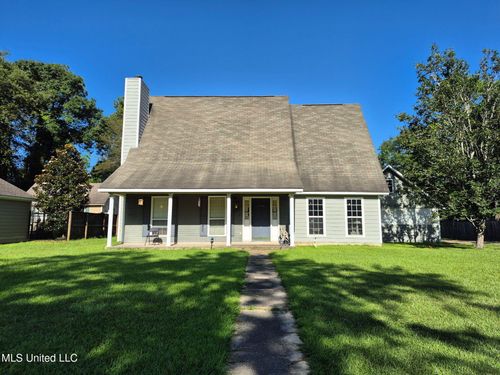 404 Kensington Dr, Hattiesburg, MS, 39402-1940 | Card Image
