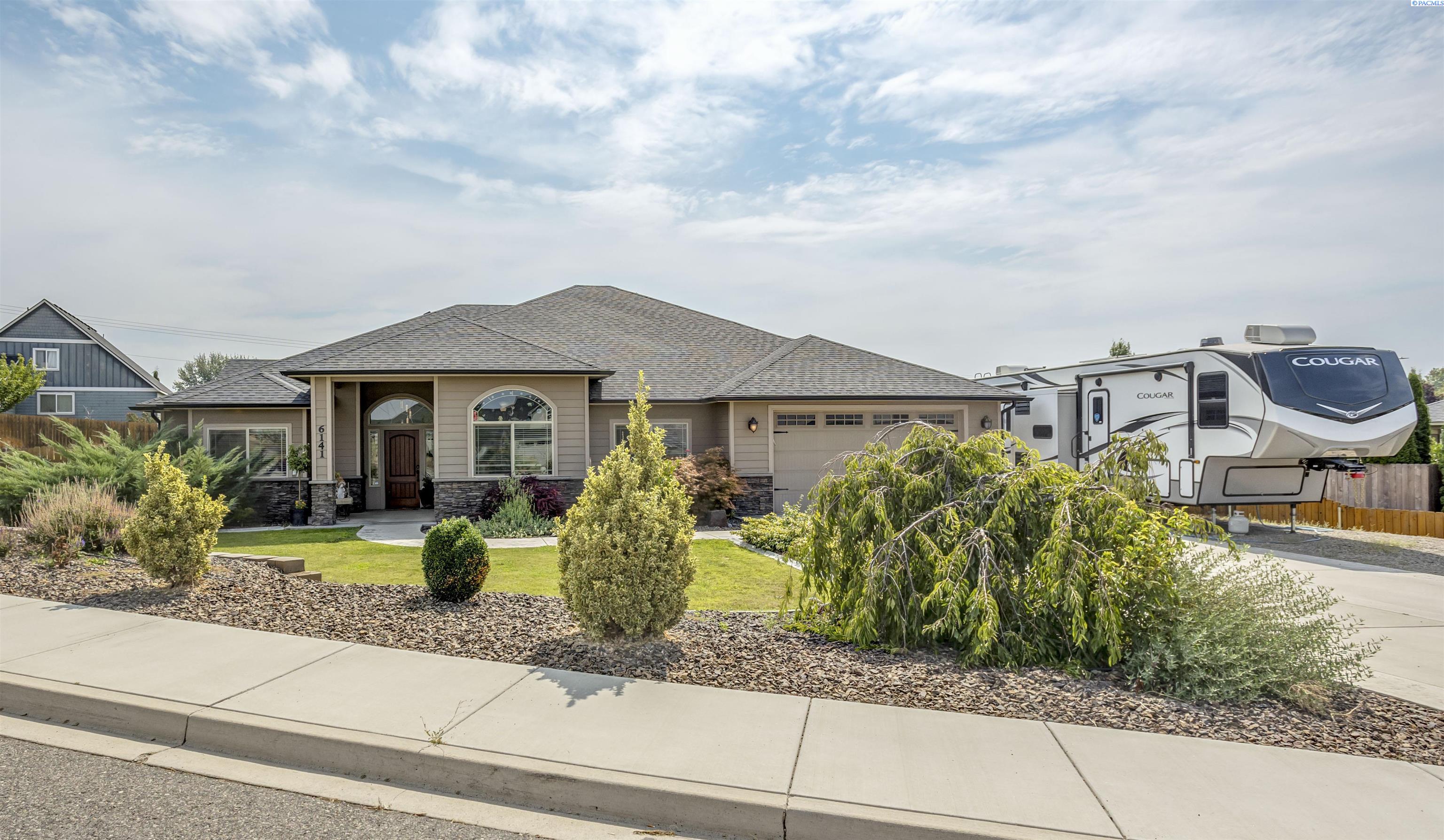 Collins Rd, West Richland, WA 99353