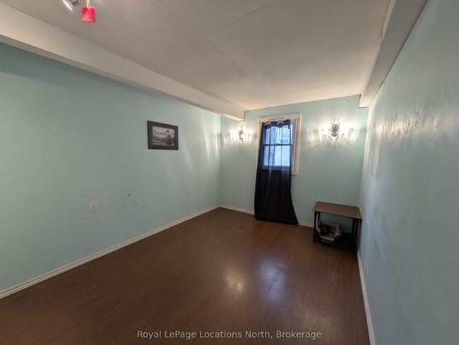 5166 County Rd 9, House other with 2 bedrooms, 1 bathrooms and 4 parking in New Lowell ON | Image 22