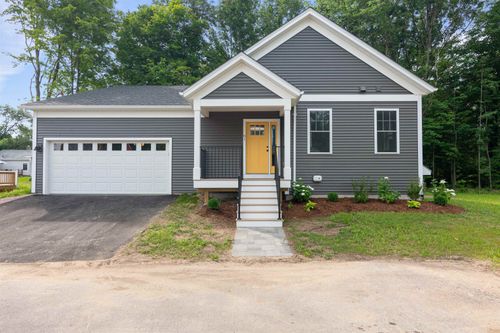 17-169 Dogwood Cir, Milton, VT, 05468-3226 | Card Image