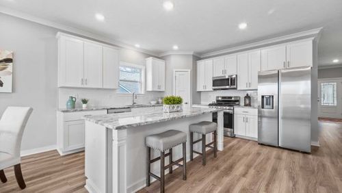 288 Olivia Dr, New Kensington, PA, 15068-2157 | Card Image