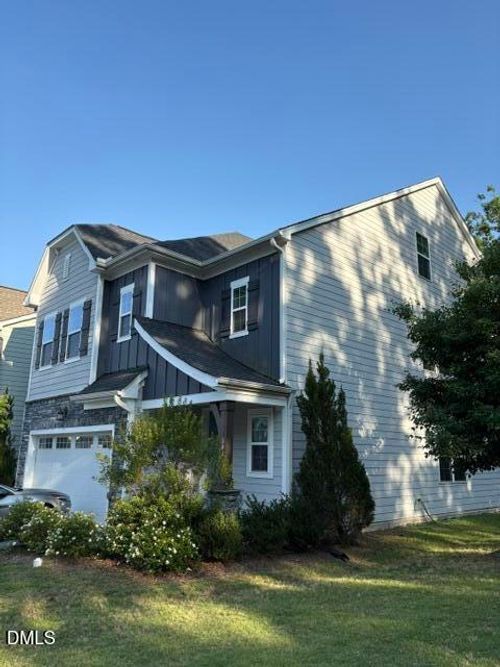 500 Flip Trl, Cary, NC, 27513-5368 | Card Image