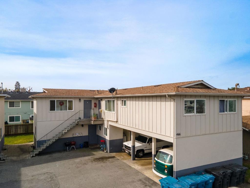 Residential Income in Half Moon Bay 3