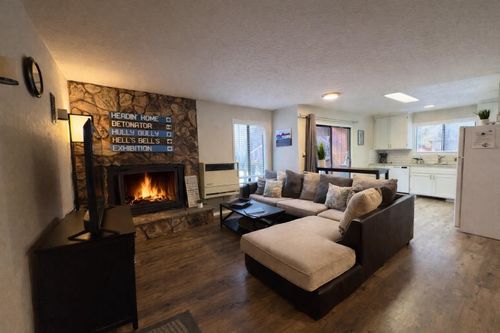 109-42 Mammoth Mountain Rd, Angel Fire, NM, 87710-8060 | Card Image