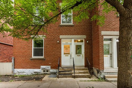 2333 Rue De Rozel, Montréal, QC, H3K1S8 | Card Image