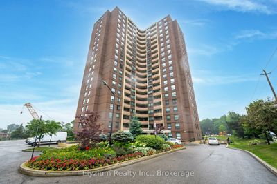 505 - 61 Richview Rd, Condo with 3 bedrooms, 2 bathrooms and 1 parking in Etobicoke ON | Image 1