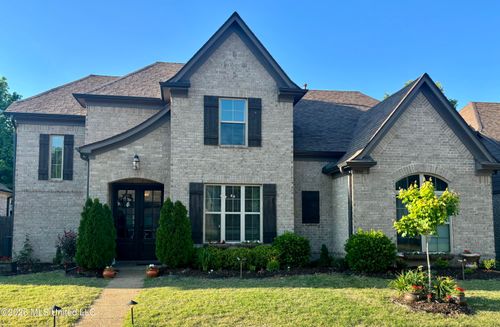 5864 Stonecrest Dr, Olive Branch, MS, 38654-0226 | Card Image