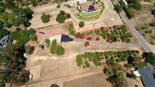5434 Rainbow Heights Rd, Fallbrook, CA, 92028-9619 | Card Image