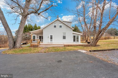 11646 Woodsboro Creagerstown Rd, WOODSBORO, MD, 21798-8902 | Card Image