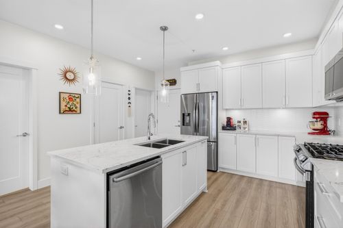 406-11865 227 St, Maple Ridge, BC, V2X6H9 | Card Image