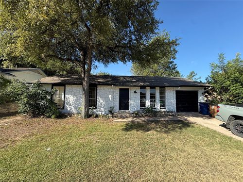 3401 Thomas Kincheon St, Austin, TX, 78745-7432 | Card Image