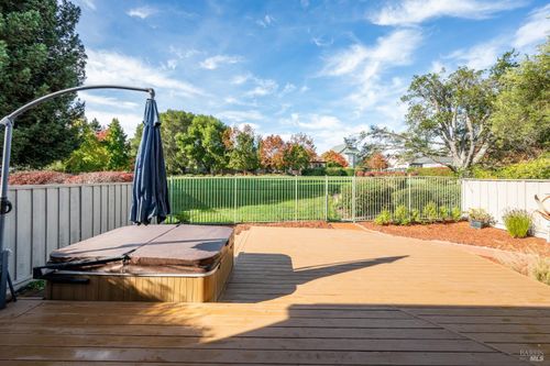 1889 Falcon Ridge Dr, Petaluma, CA, 94954-5875 | Card Image