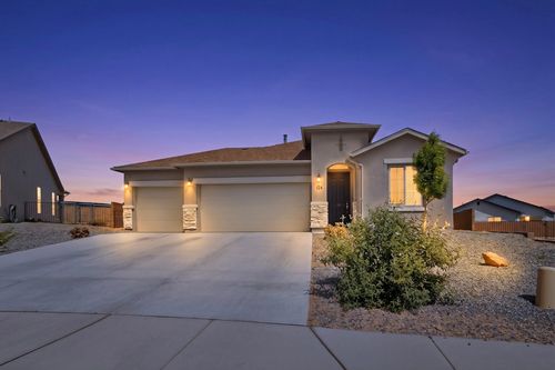 424 Liam Ct Sw, Los Lunas, NM, 87031-8996 | Card Image