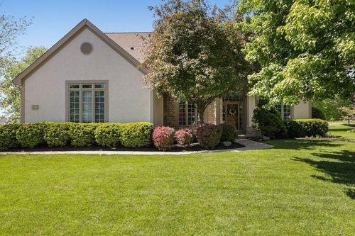 5160 Old Field Ct, Westerville, OH, 43082-8315 | Card Image