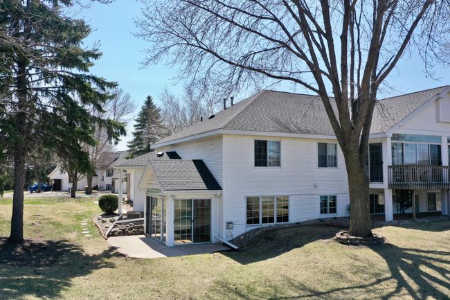 1120 Par Ln, Townhouse with 2 bedrooms, 1 bathrooms and null parking in Willmar MN | Image 5