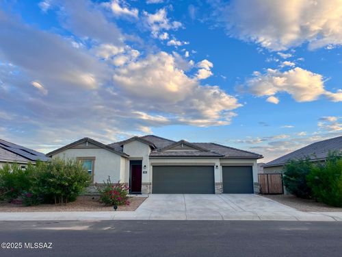 1033 W Beacon Dr, Casa Grande, AZ, 85122 | Card Image