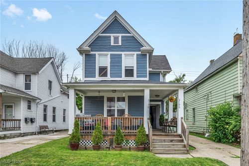 3196 W 90th St, Cleveland, OH, 44102-4806 | Card Image