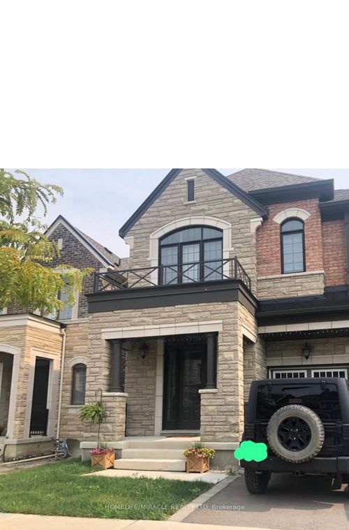 39 John Henry St, Kleinburg, ON, L4H4W2 | Card Image