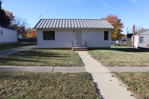 304 Meltzer St, Walnut, IL, 61376-9791 | Card Image