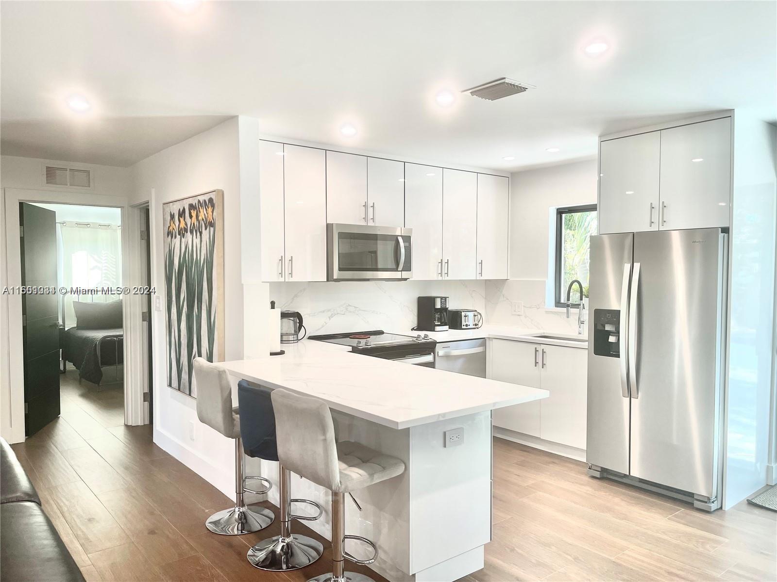 13th Ter, Hollywood, FL 33019
