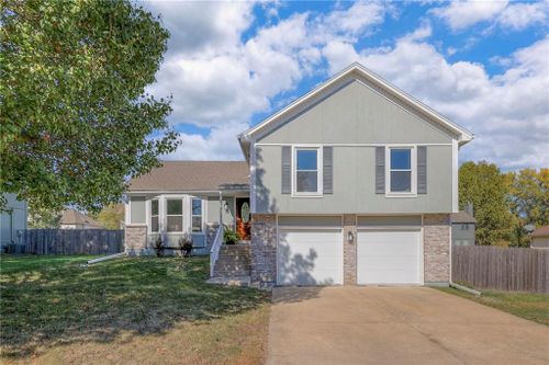 7208 E 134th Terrace, Grandview, MO, 64030 | Card Image