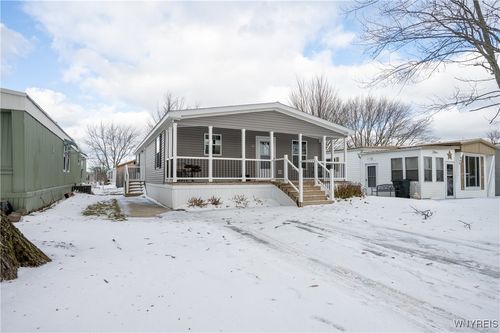 840 Nicole Ln, Angola, NY, 14006-9580 | Card Image