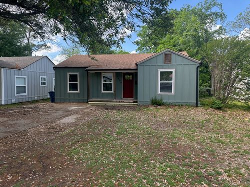 1606 Cherry Ave, Corsicana, TX, 75110-2622 | Card Image