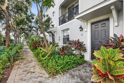 71-71 Atlantic Grove Way, Delray Beach, FL, 33444-2600 | Card Image