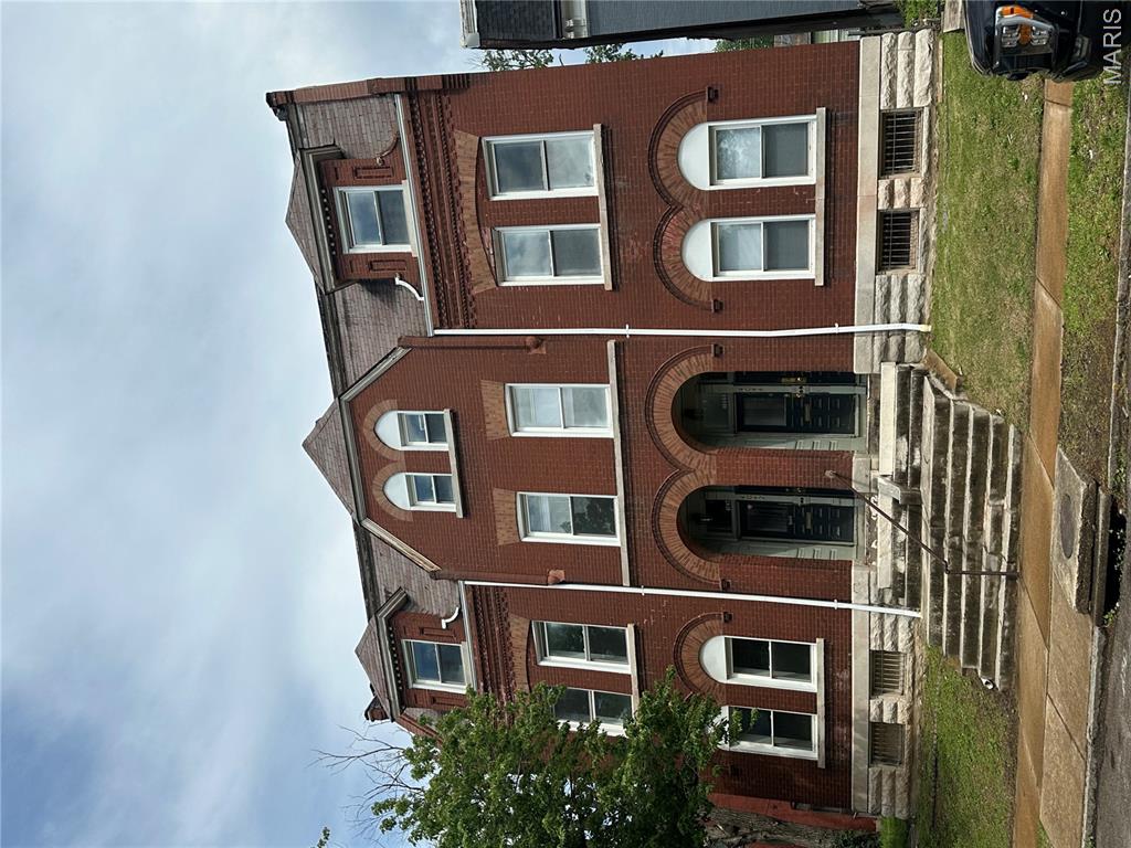 Residential Income in St Louis