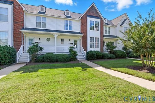 323 Myrtle St, Ashland, VA, 23005-2133 | Card Image