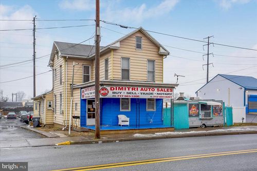 814 N Front St, STEELTON, PA, 17113-2131 | Card Image