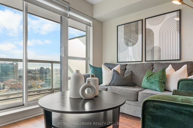 1007 - 30 Herons Hill Way, Condo with 2 bedrooms, 1 bathrooms and 1 parking in North York ON | Image 12
