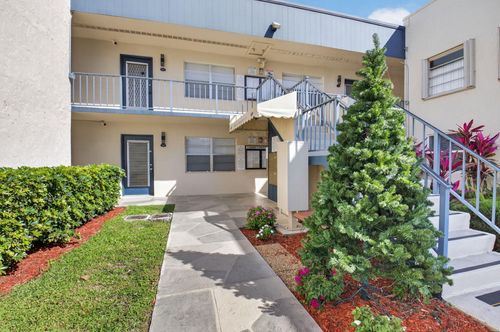 173 Flanders D, Delray Beach, FL, 33484-5260 | Card Image