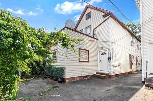 1926 E 123rd St, Cleveland, OH, 44106-1976 | Card Image