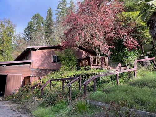 521 Forest Dr, Redway, CA, 95560 | Card Image