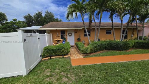 6146 Sw 25th St, Miramar, FL, 33023-2911 | Card Image