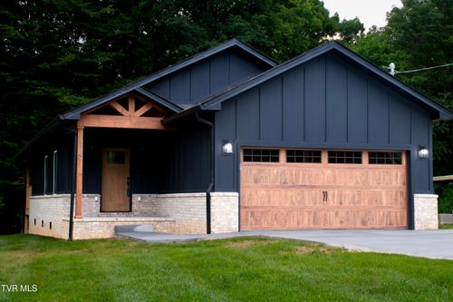 178 Woodland Cir, Jonesborough, TN, 37659-6331 | Card Image