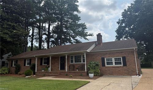 6227 Wailes Ave, Norfolk, VA, 23502-2842 | Card Image