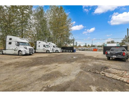 10902 Timberland Rd, Surrey, BC, V3V3T5 | Card Image