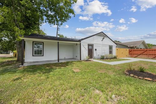 10601 Duncum St, Houston, TX, 77013-5411 | Card Image