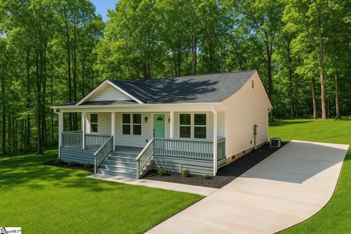 425 Tiger Ln, Westminster, SC, 29693-6234 | Card Image