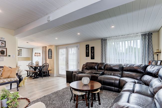 32 O'dell Lane, House other with 2 bedrooms, 1 bathrooms and 3 parking in Willow Beach ON | Image 11