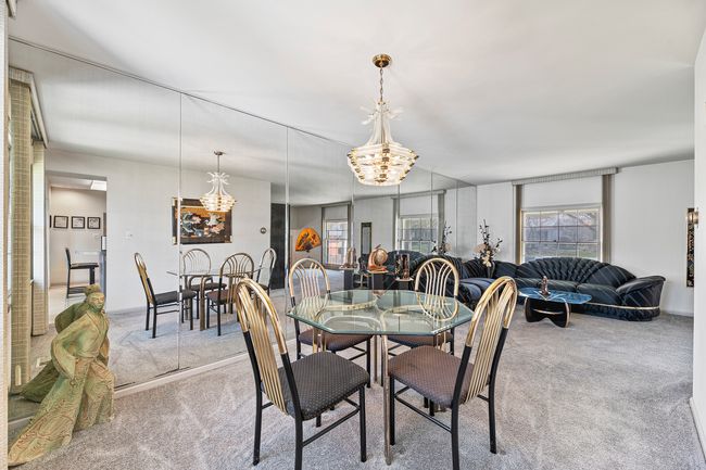 2213 Strawberry Ln, House other with 3 bedrooms, 3 bathrooms and 2 parking in Glenview IL | Image 12