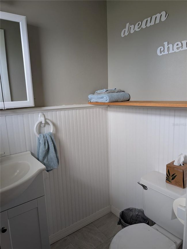 Half Bathroom | Image 16