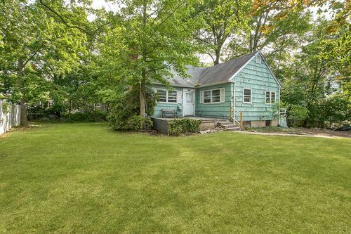 7 Orchard Pl, Harrison, NY, 10528-4505 | Card Image
