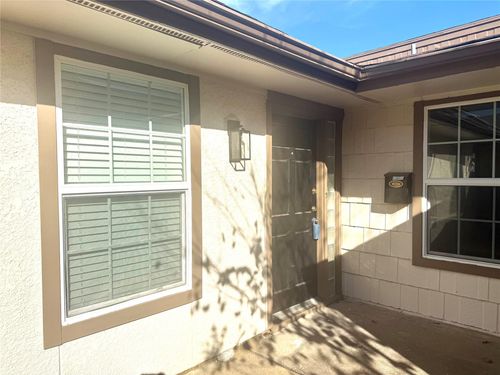 811 Pebble Beach Dr, Garland, TX, 75043-5623 | Card Image