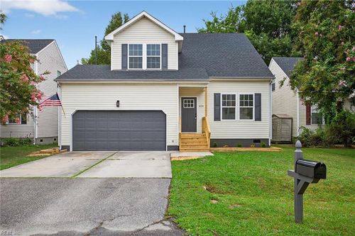 614 Ray Ave, Chesapeake, VA, 23320-6432 | Card Image
