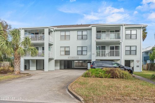 e-221 6th Ave S, Jacksonville Beach, FL, 32250-6695 | Card Image