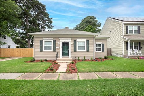 9411 Mason Creek Rd, Norfolk, VA, 23503-3319 | Card Image